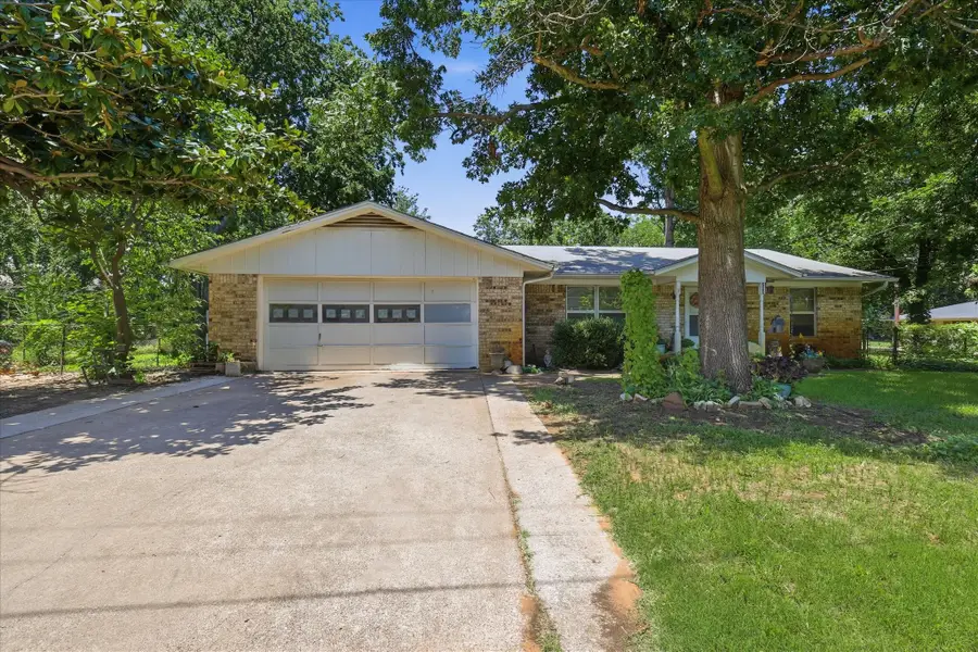 200 W North Street, Aubrey, TX 76227 - #2