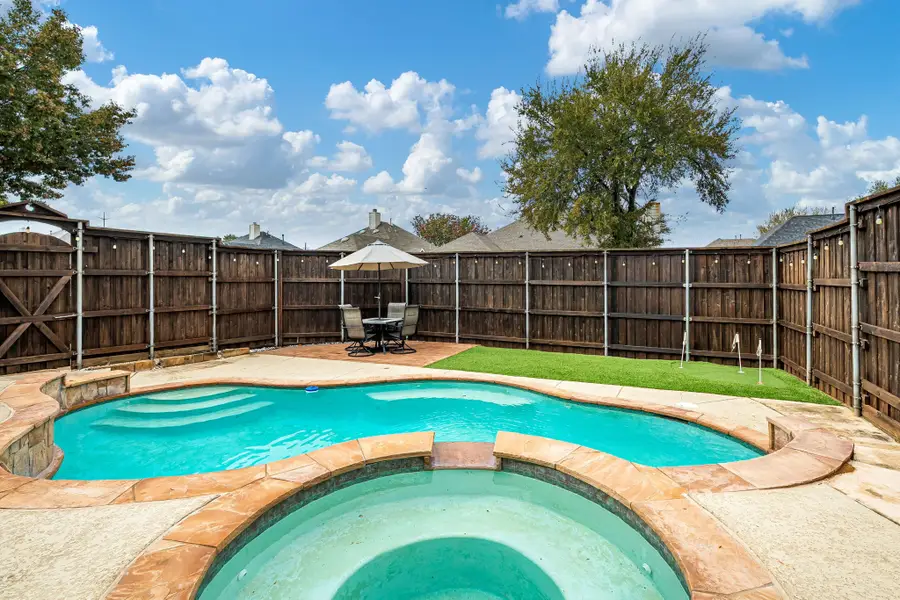 2128 Fountain Drive, Lewisville, TX 75067 - #2