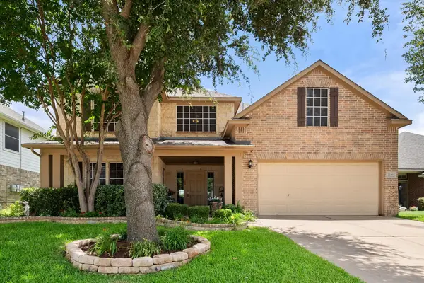 2739 Ferdinand, Grand Prairie, TX 75054