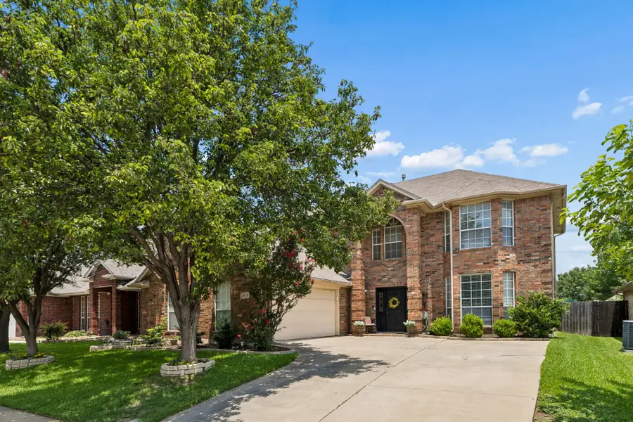 2813 Flint Rock Drive, Fort Worth, TX 76131 - #2