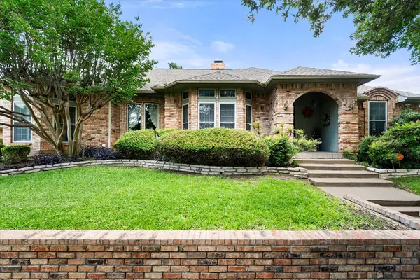 705 Kyle Drive, Arlington, TX 76011