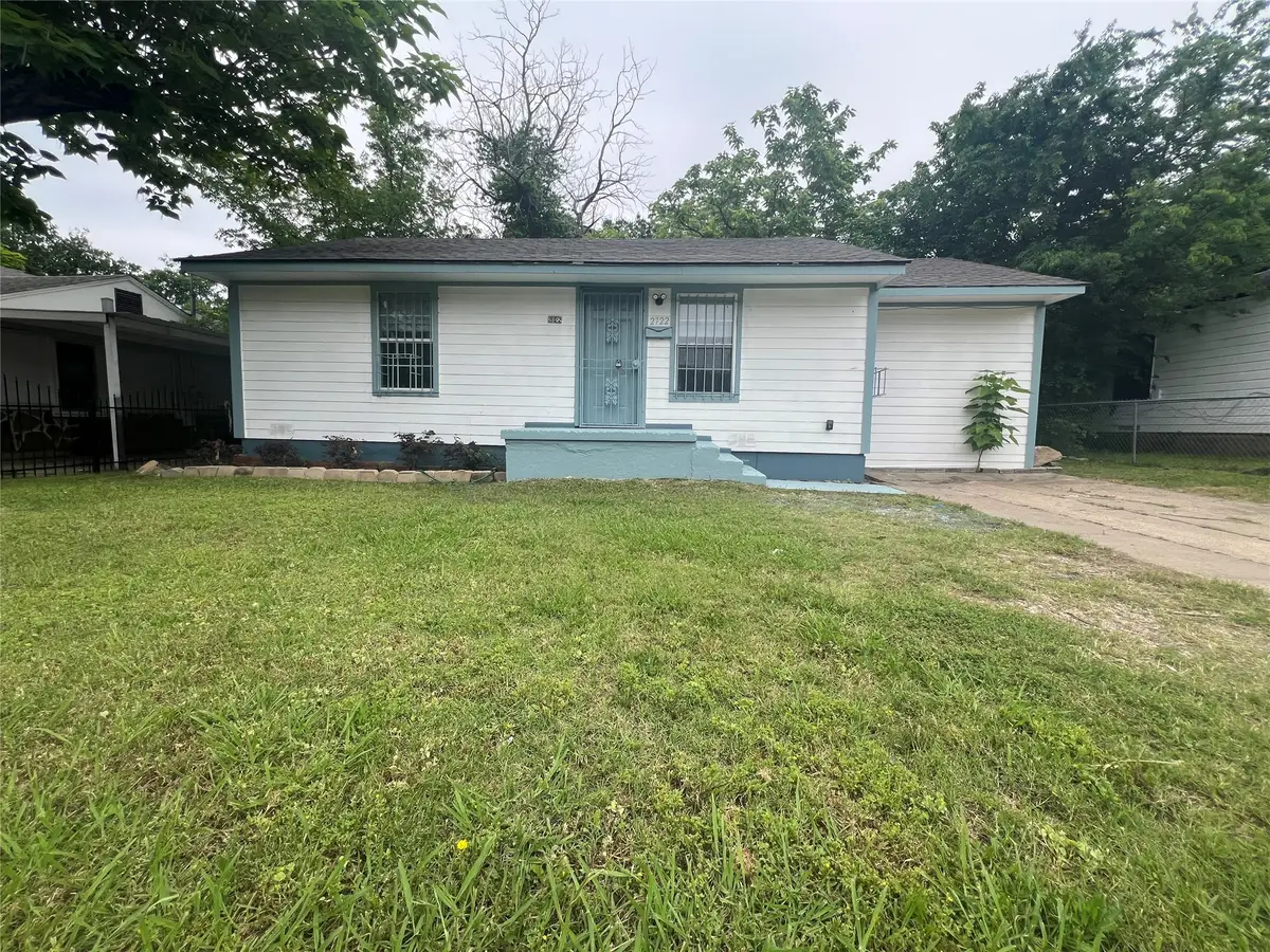2722 Locust Avenue, Dallas, TX 75216 - #1