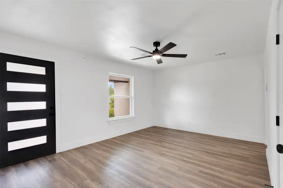 Address Withheld By Seller, Farmers Branch, TX 75234 - #3