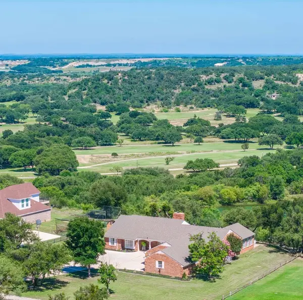 19 Spring Hollow, Brownwood, TX 76801