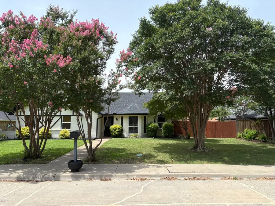 1513 Chisolm Trail, Lewisville, TX 75077 - #2