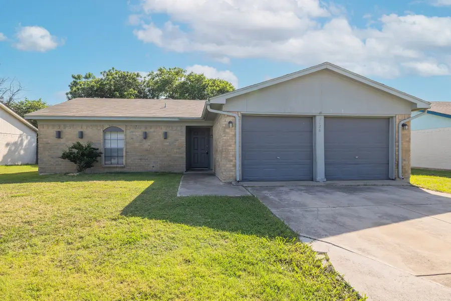 1128 E Georgian Road, Saginaw, TX 76179 - #2