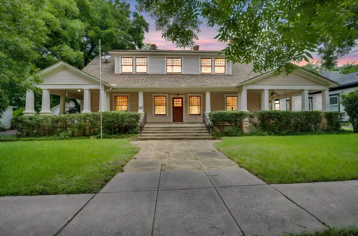 615 E Franklin Street, Hillsboro, TX 76645 - #1