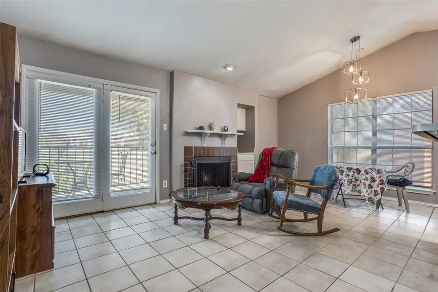 5913 Lake Hubbard Parkway #221, Garland, TX 75043 - #3