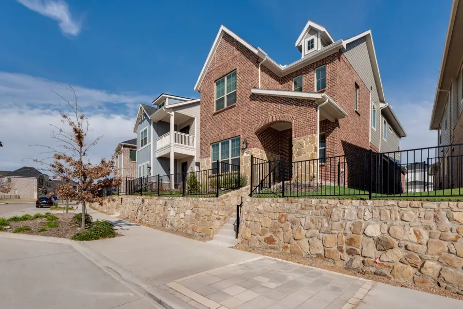 7009 Sunset Boulevard, Rowlett, TX 75088 - #2