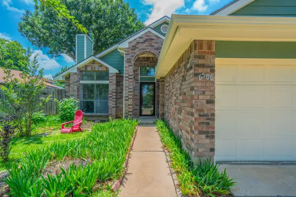 6506 Topaz Drive, Arlington, TX 76001