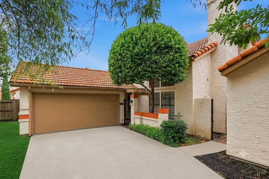 607 Mission Circle, Irving, TX 75063 - #3