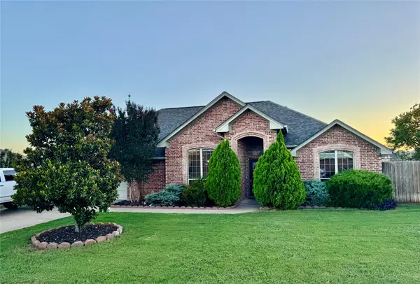 2942 Meandering Way, Granbury, TX 76049