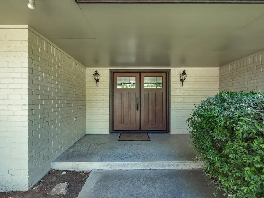 3717 Myrtle Springs Road, Benbrook, TX 76116 - #2