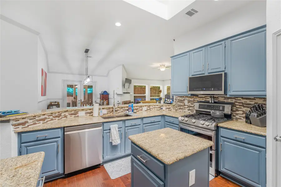 2813 Ridgemere Drive, Flower Mound, TX 75028 - #3