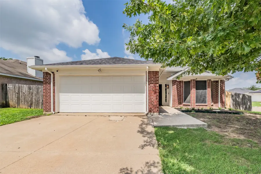 7000 Rovato Drive, Arlington, TX 76001 - #2