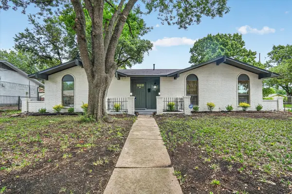 439 Candlelight Avenue, Duncanville, TX 75137