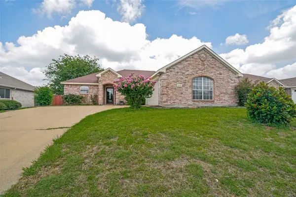 3111 Creekside Drive, Sachse, TX 75048
