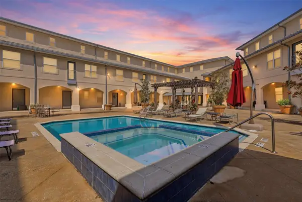 3922 Gilbert Avenue #211, Dallas, TX 75219