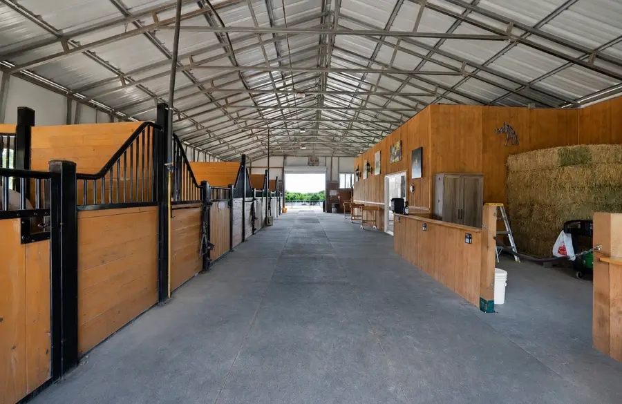 411 N Oak Branch Road, Waxahachie, TX 75167 - #2