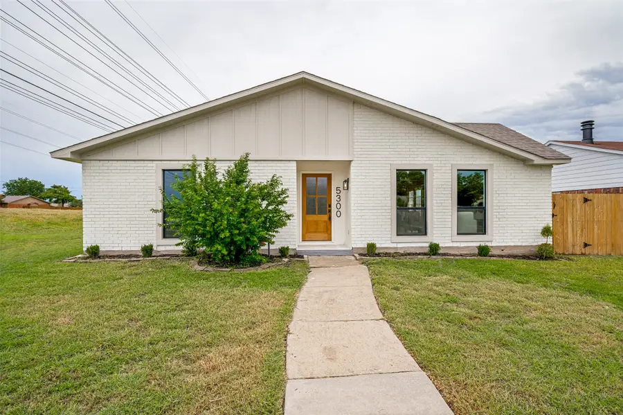 5300 N Colony Boulevard, The Colony, TX 75056 - #2