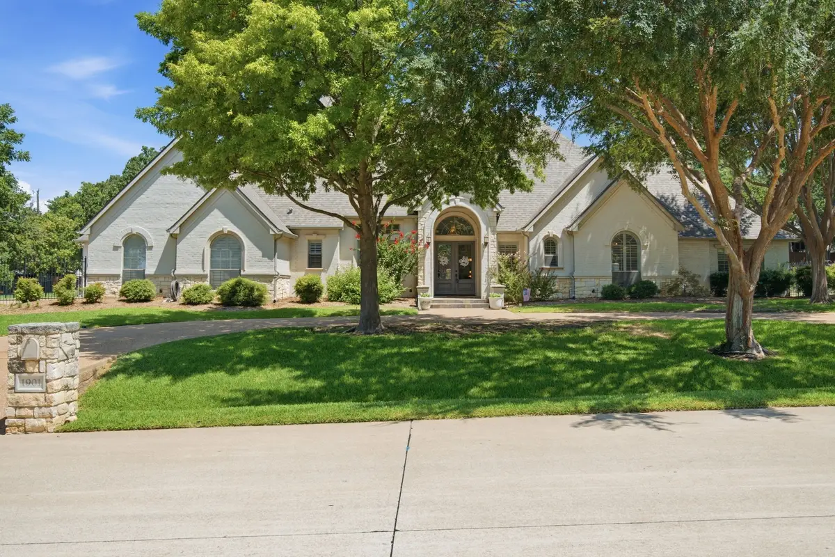 1901 Queensbridge Court, Keller, TX 76262 - #1