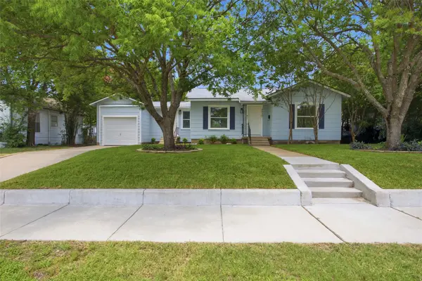 4930 Donnelly Avenue, Fort Worth, TX 76107