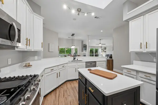 6509 Lake Forest Lane, Sachse, TX 75048