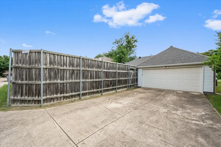 812 Fall Drive, Allen, TX 75002 - #3