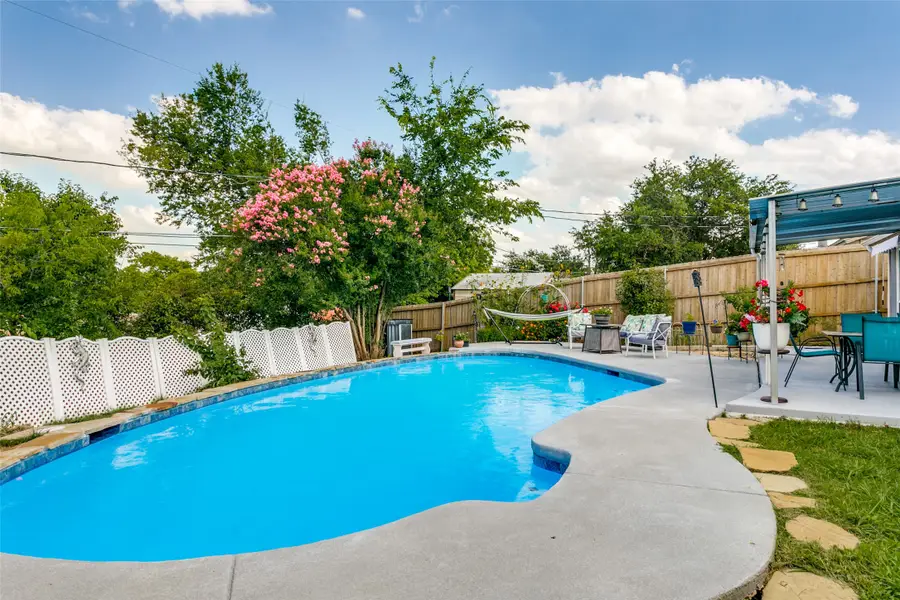 6520 Constitution Drive, Watauga, TX 76148 - #3