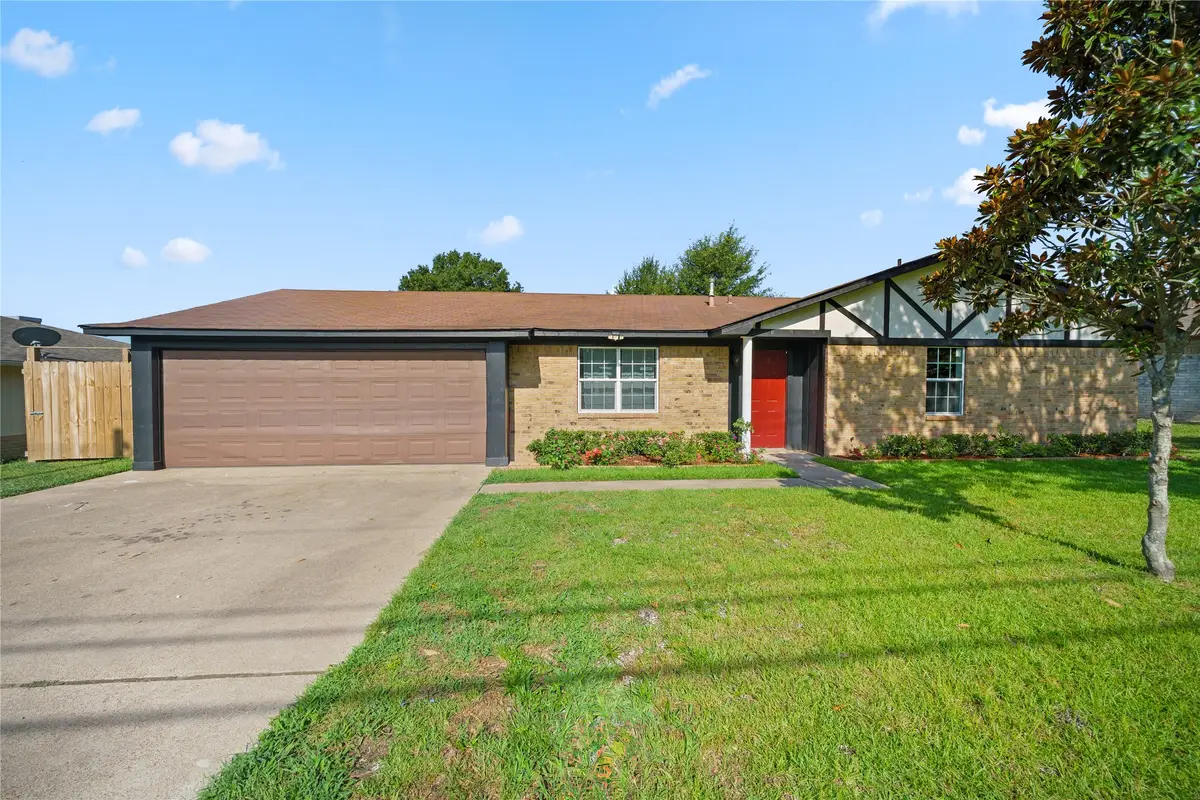 309 Gray Street, Henderson, TX 75652 - #1