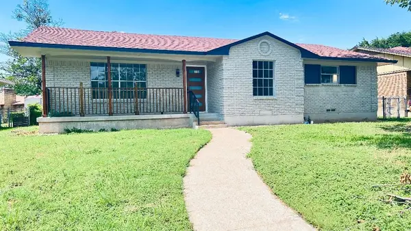 1711 Heather Glen Drive, Dallas, TX 75232