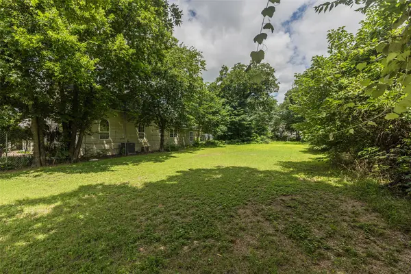 808 E Clay Street, Waco, TX 76704