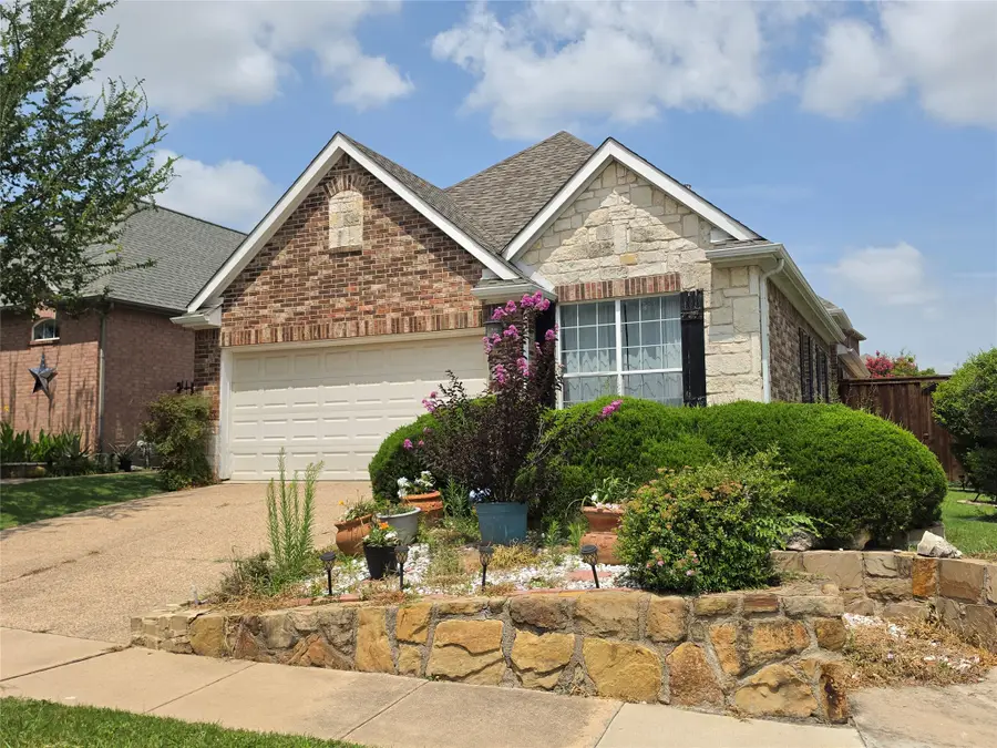 8207 Persimmon Street, Irving, TX 75063 - #2