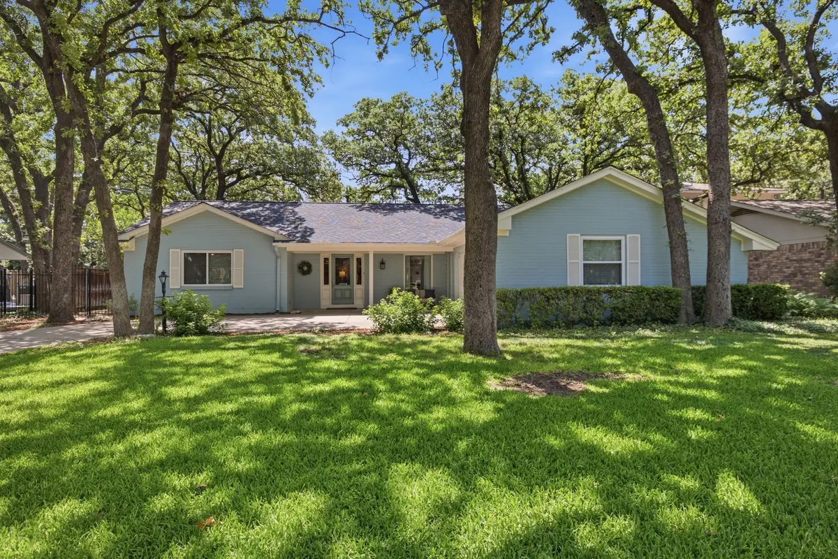 3022 Woodford Drive, Arlington, TX 76013 - #1