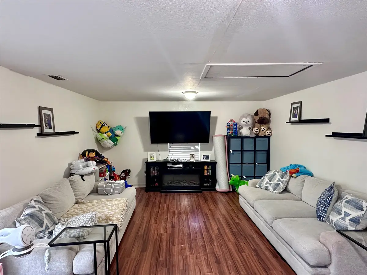 5032 Goodman Avenue, Fort Worth, TX 76107 - #1
