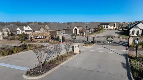 902 Sendera Lane, Rockwall, TX 75087