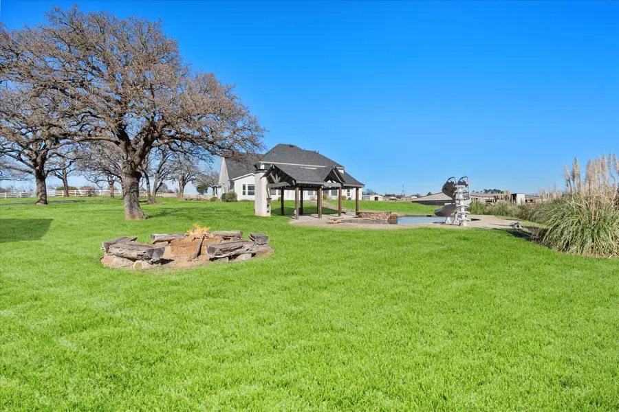 6056 Bennett Lawson Road, Mansfield, TX 76063 - #3