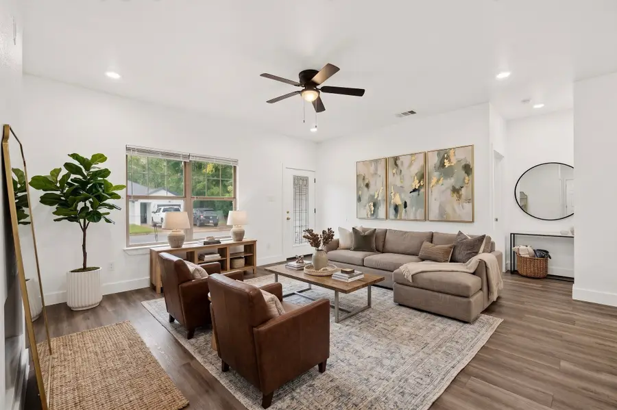 110 Ross Street, Sulphur Springs, TX 75482 - #2