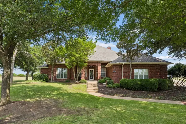 4210 Whitehead Road, Midlothian, TX 76065