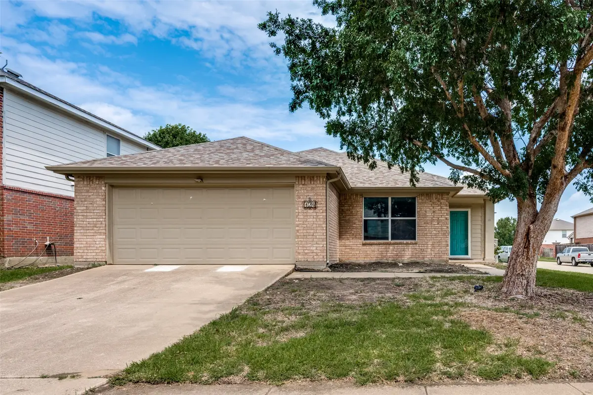 124 Jefferson Drive, Venus, TX 76084 - #1