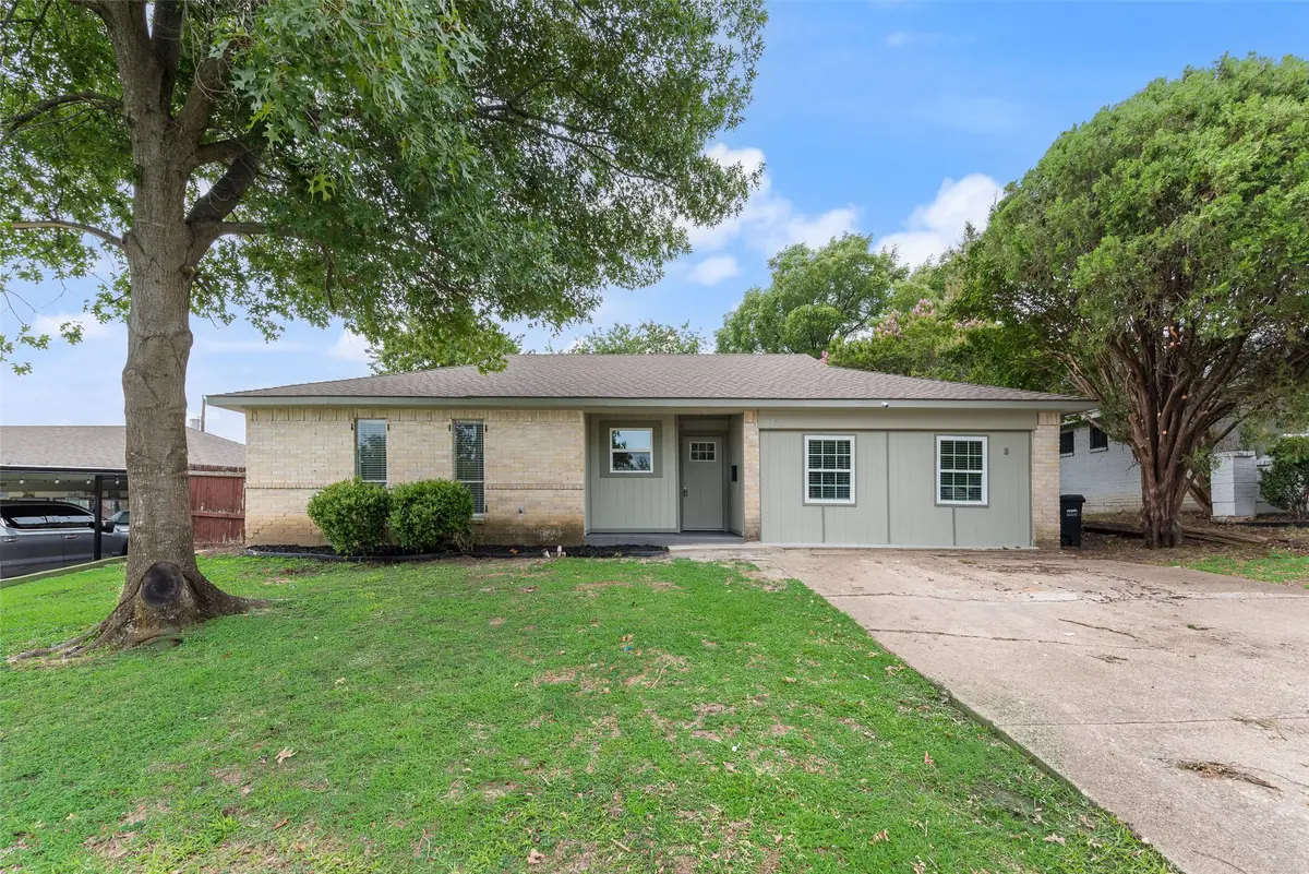 2514 Bobwhite Boulevard, Mesquite, TX 75149 - #1