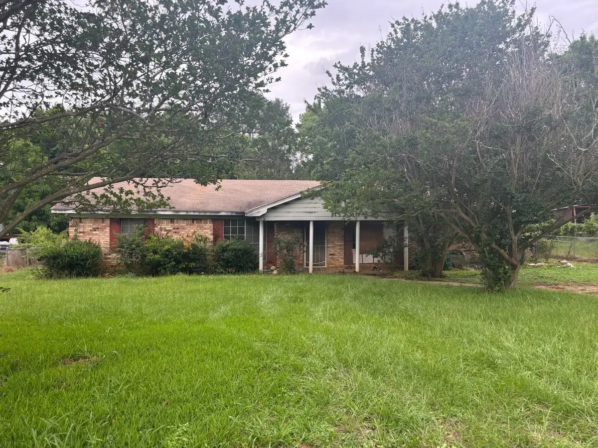 115 Shadycreek Drive, Palestine, TX 75801 - #1