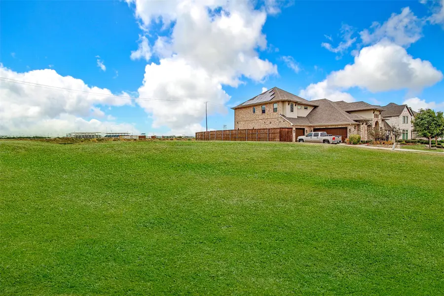 1103 Ridgecrest Drive, Mansfield, TX 76033 - #2
