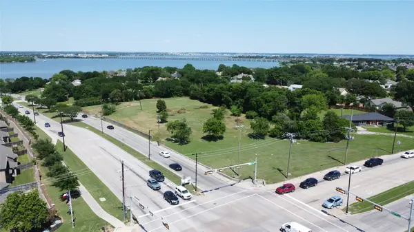 2214-2310 Rowlett Road, Garland, TX 75043