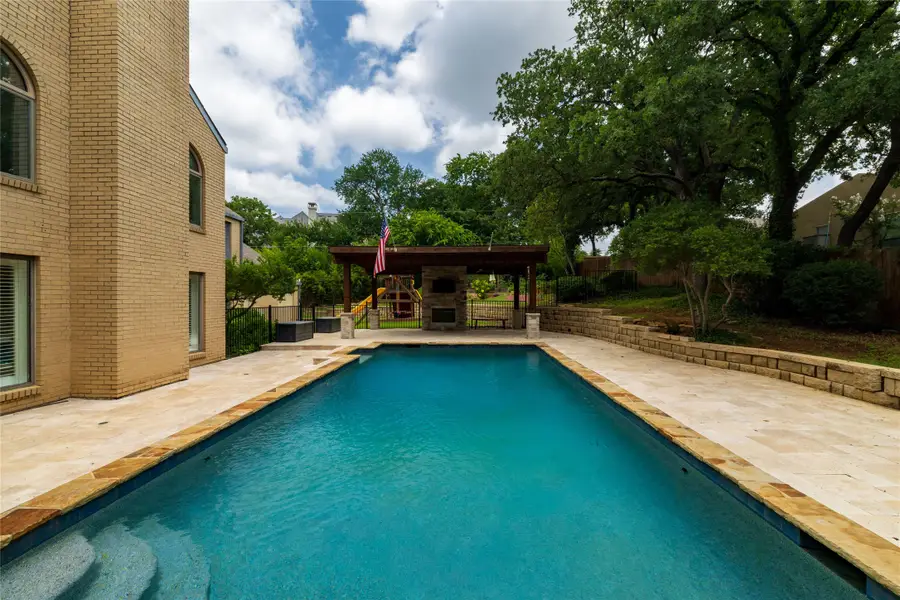3505 Estates Drive, Dalworthington Gardens, TX 76016 - #2