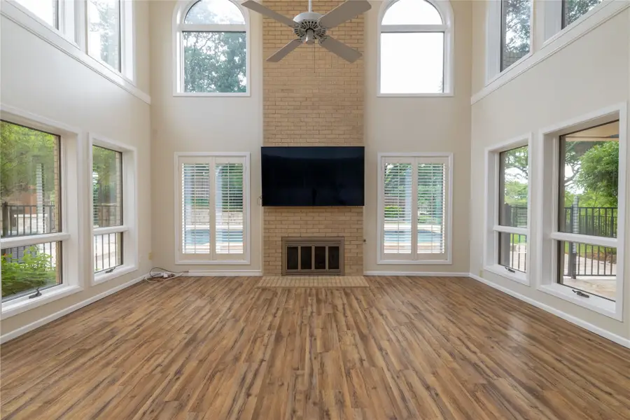 3505 Estates Drive, Dalworthington Gardens, TX 76016 - #3