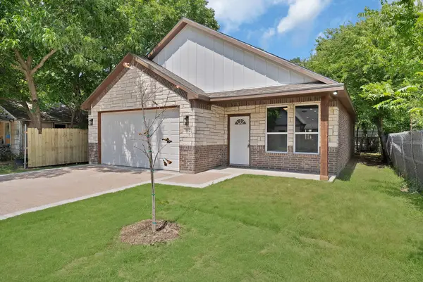 1112 Trinity Street, Cleburne, TX 76031
