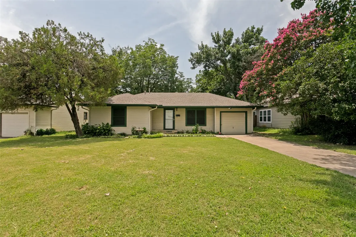 813 Westway Street, Denton, TX 76201 - #1