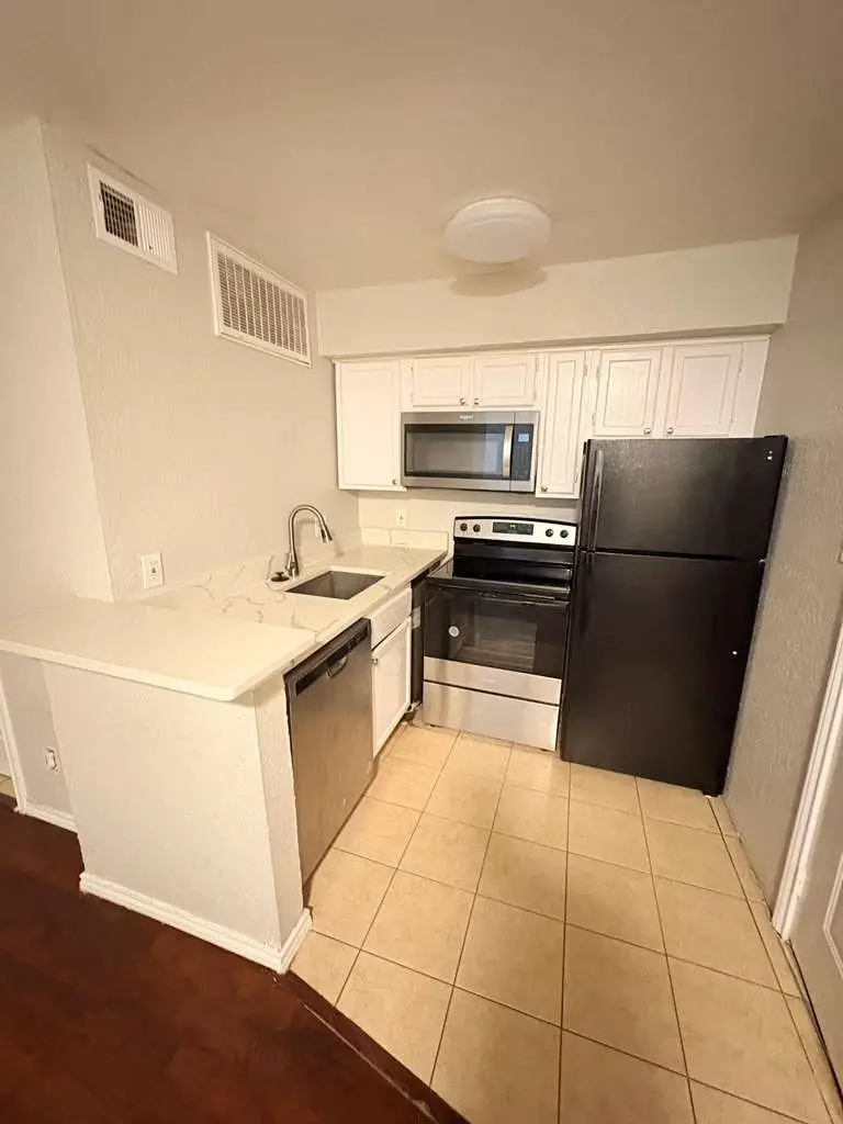 9821 Walnut Street #304, Dallas, TX 75243 - #1