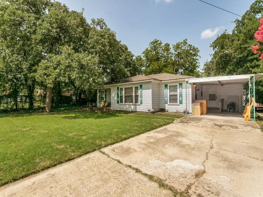 709 Mulkey Lane, Denton, TX 76209 - #3